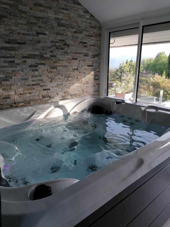 Adorelys Sejour Bien Etre - Spa Et Massage Saint-Cassien  Экстерьер фото